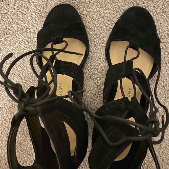 Chinese Laundry Women's Raja Wedge Sandal 8.5 EUC black - Picture 3 of 11